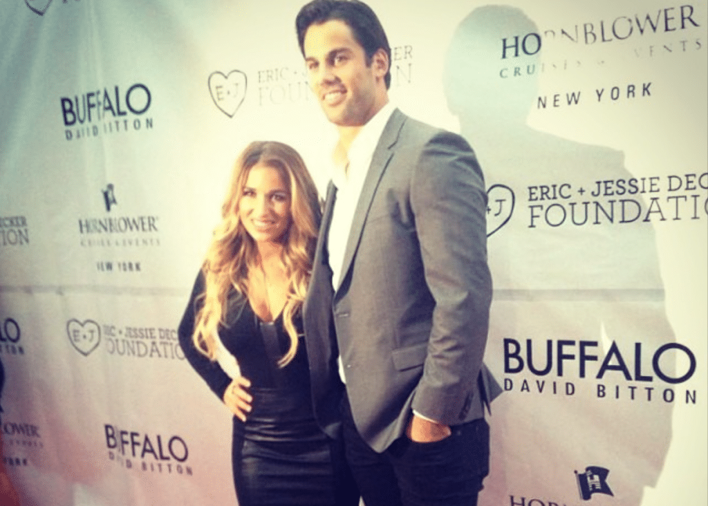 Eric Decker defende esposa &lsquo;falastrona&rsquo; em meio a pol&ecirc;mica em NY