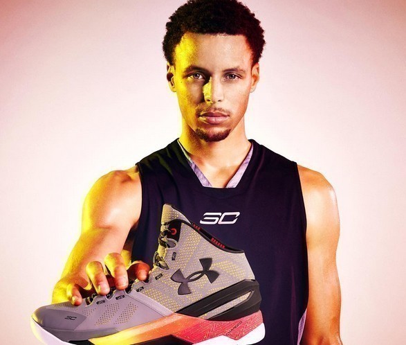 Stephen Curry estende contrato com Under Armour at&eacute; 2024