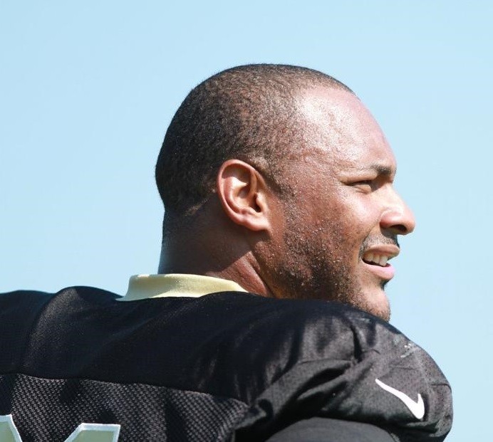 V&iacute;deo mostra colis&atilde;o e fuga possivelmente envolvendo Will Smith antes de sua morte