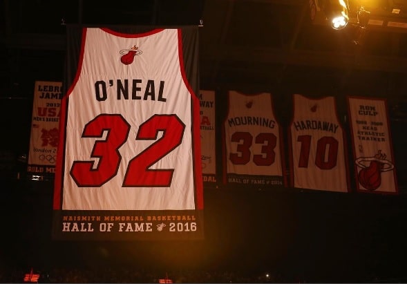Miami Heat aposenta camisa 32 de Shaquille O&rsquo;Neal em jogo contra Lakers