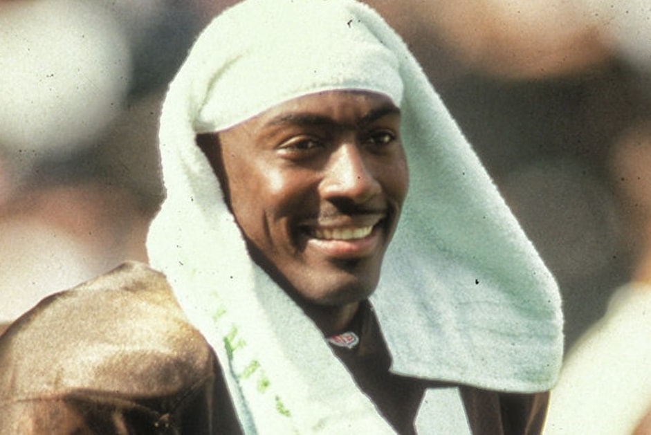 Ex-wide receiver da NFL, Michael Jackson morre em acidente de moto