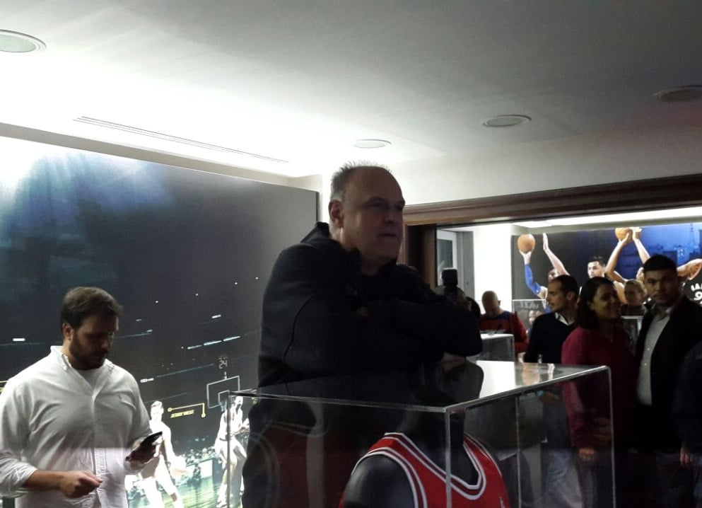 Oscar Schmidt: uma lenda encantada por outras lendas