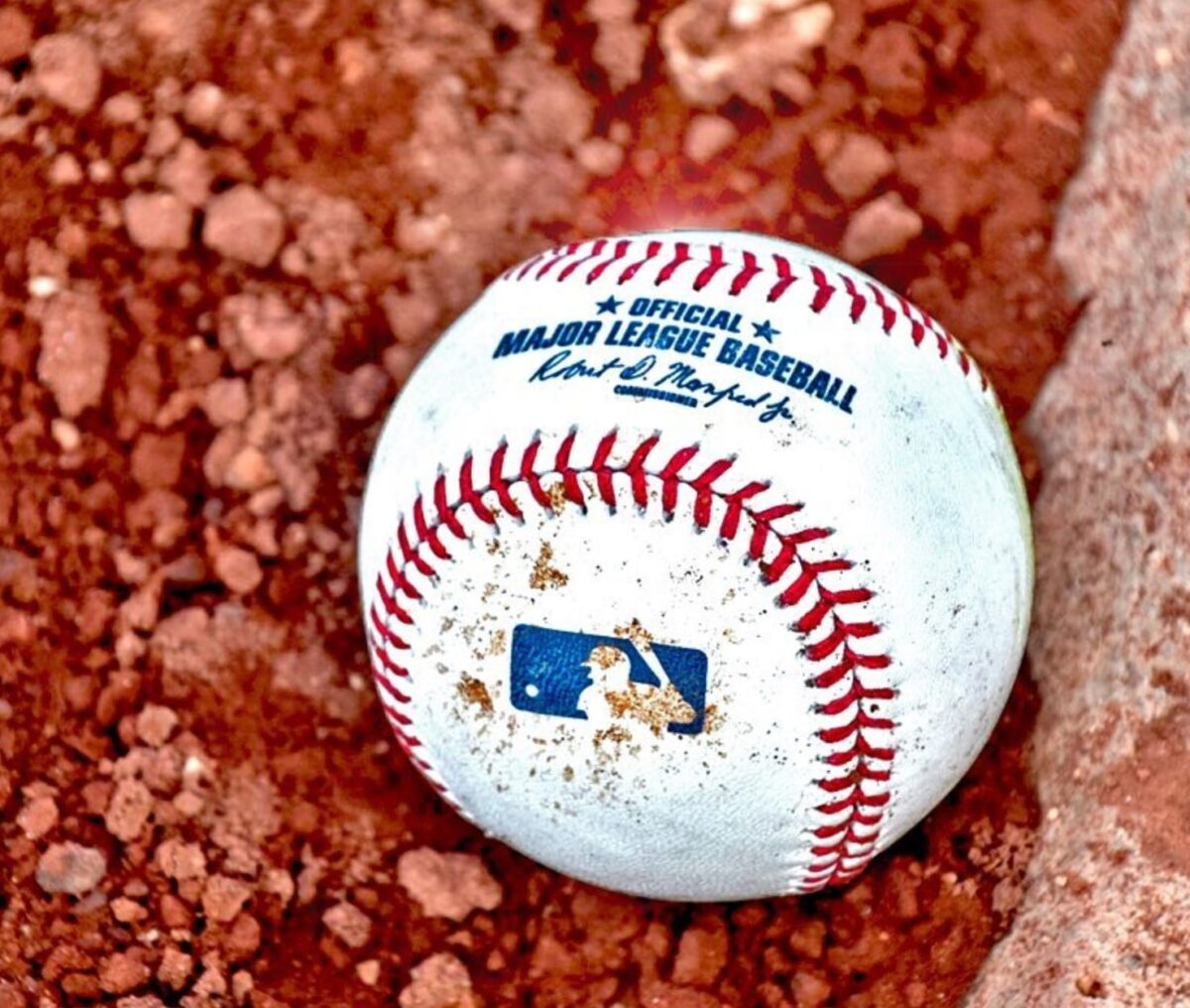 Com dois acertos e um grande erro, MLB anuncia mudan&ccedil;as nas regras do beisebol