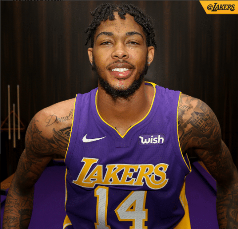 Los Angeles Lakers fecha patroc&iacute;nio no uniforme com gigante do e-commerce