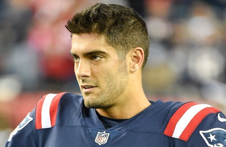 San Francisco 49ers adquire Jimmy Garoppolo em troca com Patriots