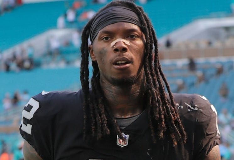 Martavis Bryant &eacute; suspenso por tempo indeterminado pela NFL