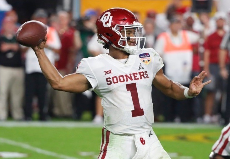 Kyler Murray faz medi&ccedil;&atilde;o no Combine e &eacute; listado com 1,79m e 94kg