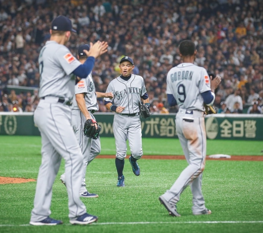 Ap&oacute;s jogo no Jap&atilde;o, Ichiro Suzuki anuncia aposentadoria aos 45 anos