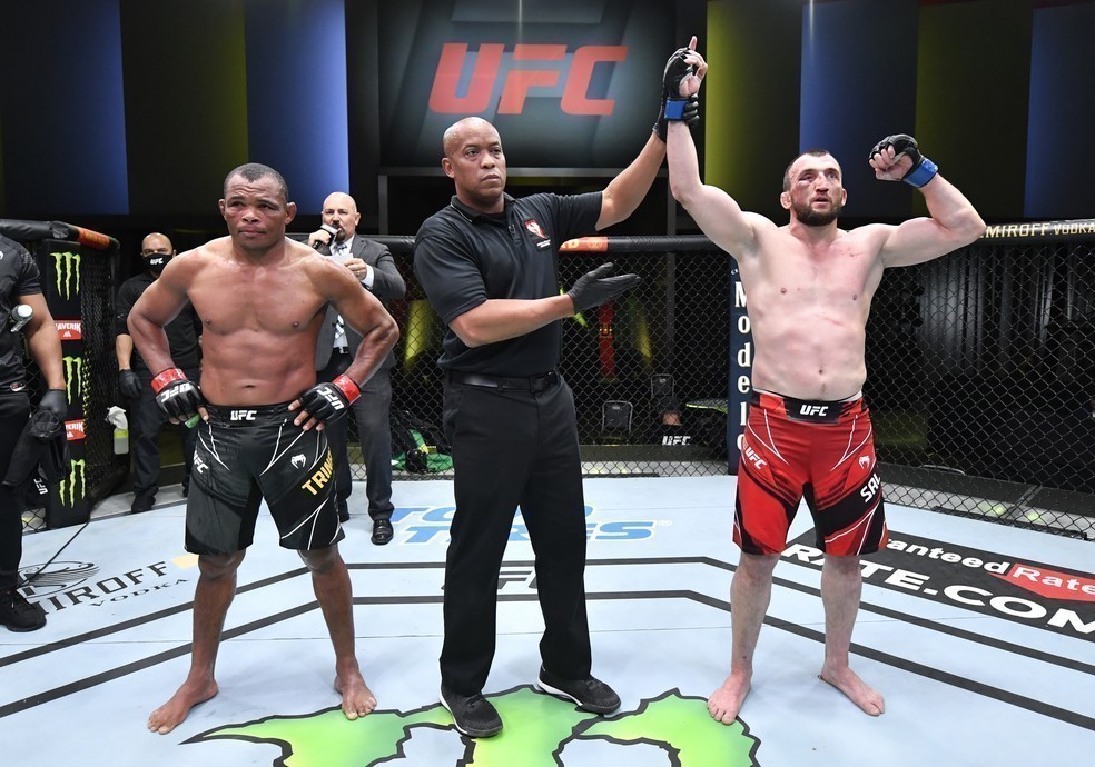 Francisco Trinaldo x Muslim Salikhov &ndash; Resultado, destaque e rea&ccedil;&atilde;o