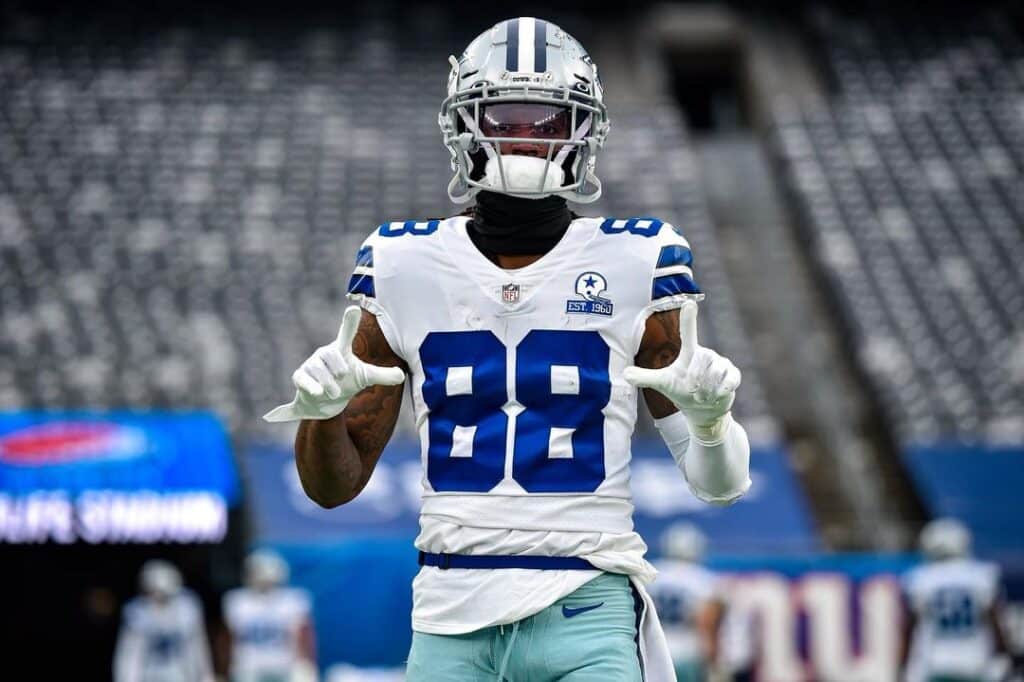 Cee Dee Lamb est&aacute; na corrida para jogador ofensivo do ano?