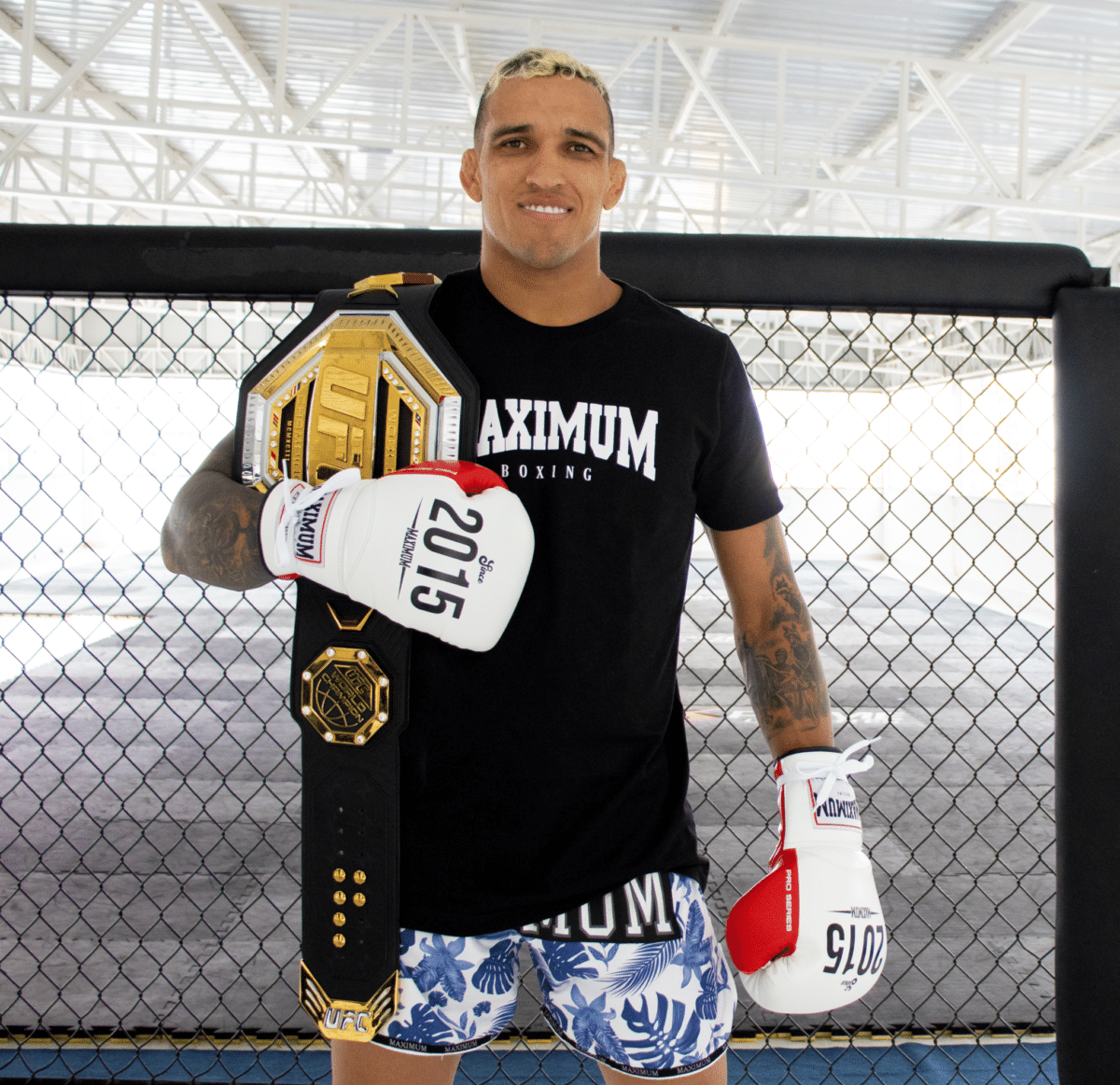 Charles do Bronx responde Conor McGregor: &ldquo;Vamos l&aacute;, baby&rdquo;