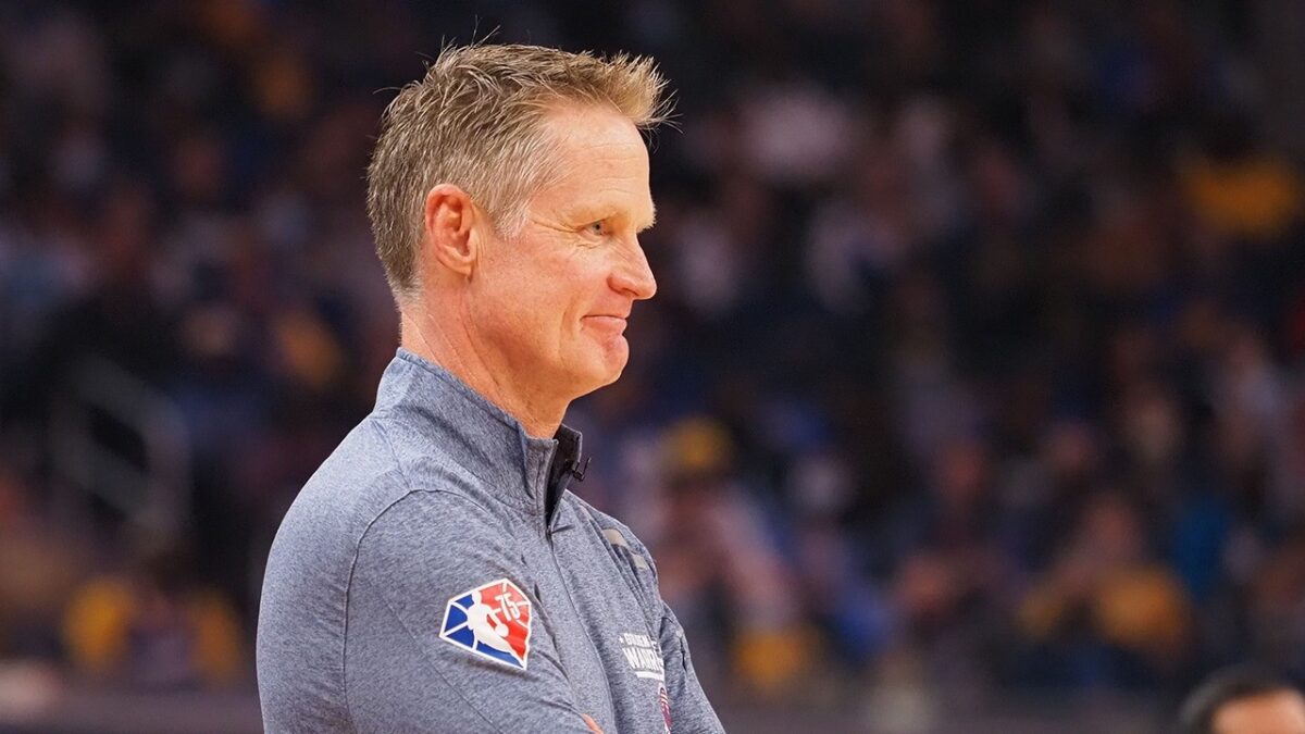 Steve Kerr se tornou o 5&ordm; t&eacute;cnico a registrar 400 vit&oacute;rias mais r&aacute;pido na carreira