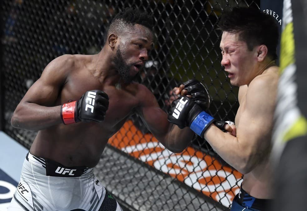 Manel Kape x Zhalgas Zhumagulov como aconteceu – Resultado, destaque e reação