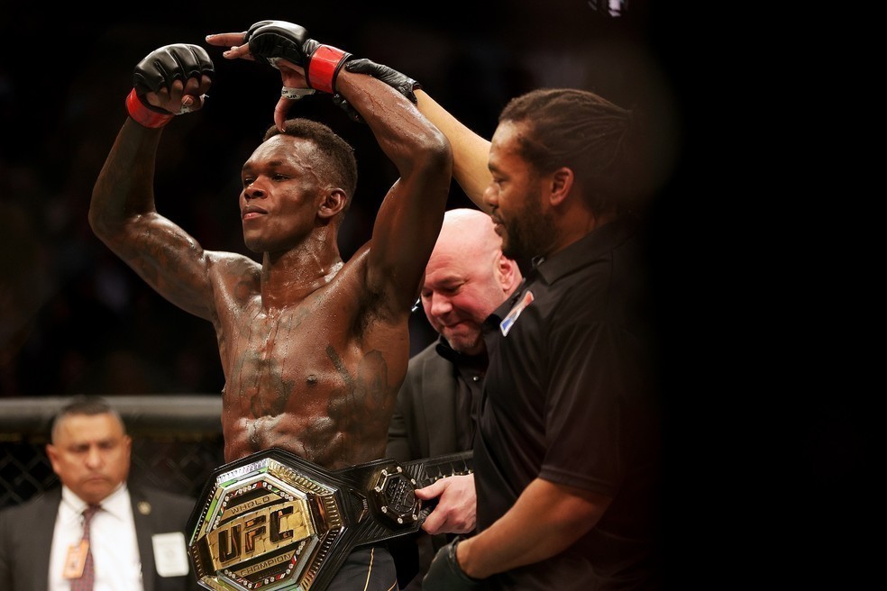 Israel Adesanya x Robert Whittaker como aconteceu &ndash; Resultado, destaque e rea&ccedil;&atilde;o
