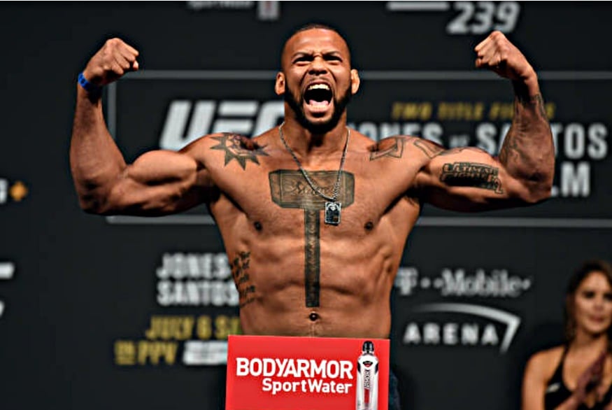 Exclusiva com Thiago Marreta, principal nome do UFC Vegas 50: “Evolui em todas as áreas! Estou 100% para essa luta”