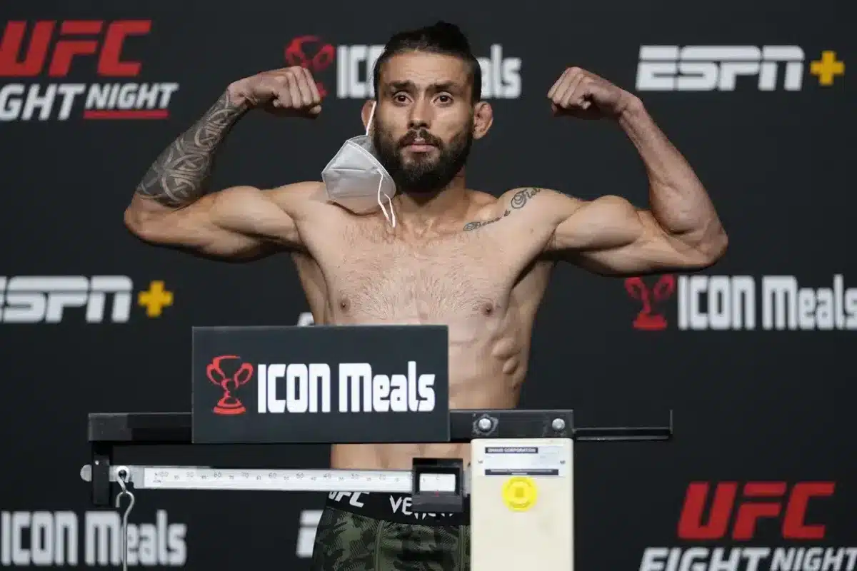 Rog&eacute;rio Bontorin &eacute; dispensado pelo UFC