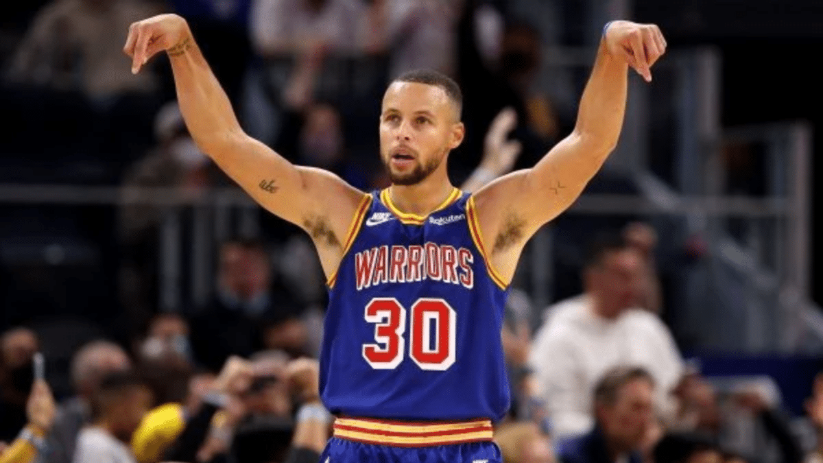 An&aacute;lise: a temporada de 2021/22 de Stephen Curry