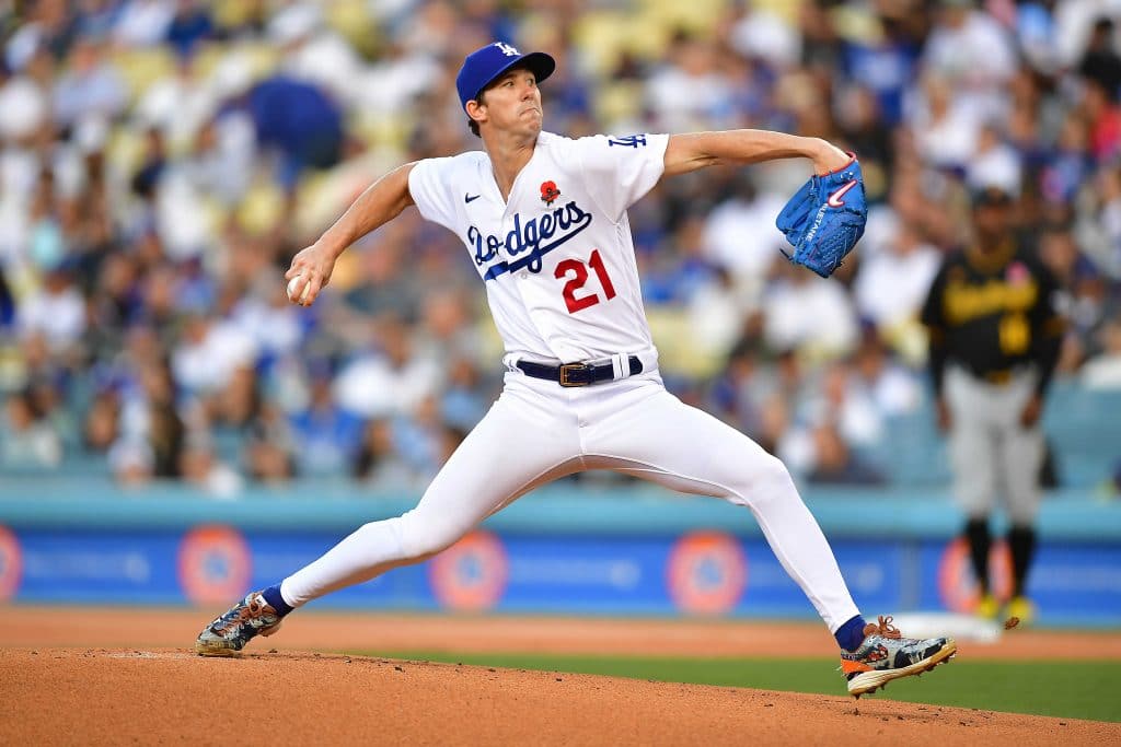 Walker Buehler &ndash; Not&iacute;cias, estat&iacute;sticas e sal&aacute;rio