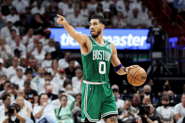 An&aacute;lise: a temporada de 2021/22 de Jayson Tatum
