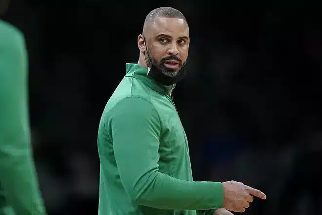 Coment&aacute;rios indesejados de t&eacute;cnico dos Celtics causaram investiga&ccedil;&atilde;o