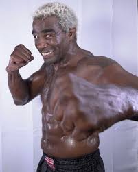 Exclusivo: Pelé Landy comenta a preparação e expectativa para luta contra Popó