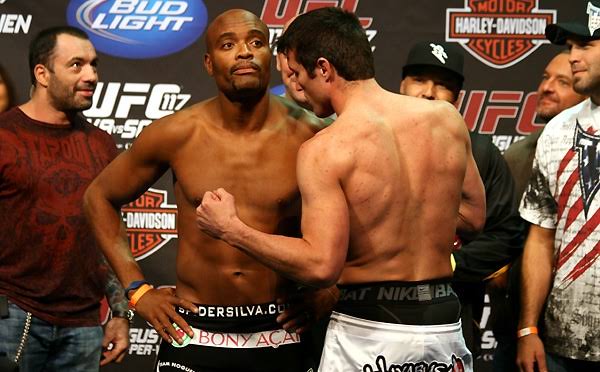 Chael Sonnen exalta Anderson Silva: &ldquo;Quando a carreira dele morre, a minha tamb&eacute;m&rdquo;
