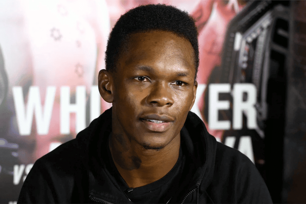 Israel Adesanya abre o jogo sobre conversa com Alex Poatan ap&oacute;s nocaute