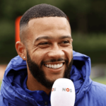Memphis Depay manda a letra ap&oacute;s coment&aacute;rios de Charles Barkley sobre Sele&ccedil;&atilde;o Americana x Sele&ccedil;&atilde;o Holandesa