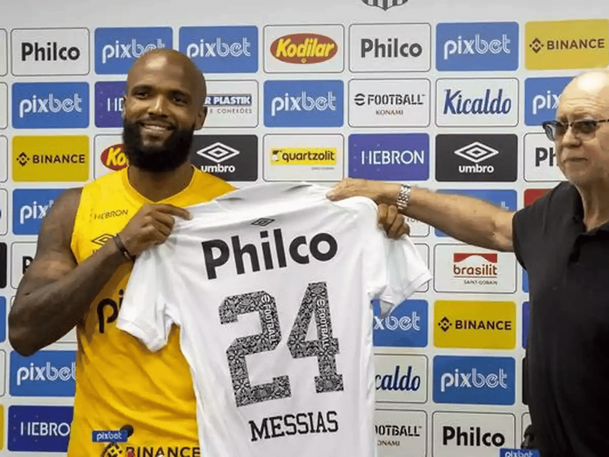 Jogador do Santos escolhe camisa 24 na apresenta&ccedil;&atilde;o e explica paix&atilde;o por Kobe Bryant