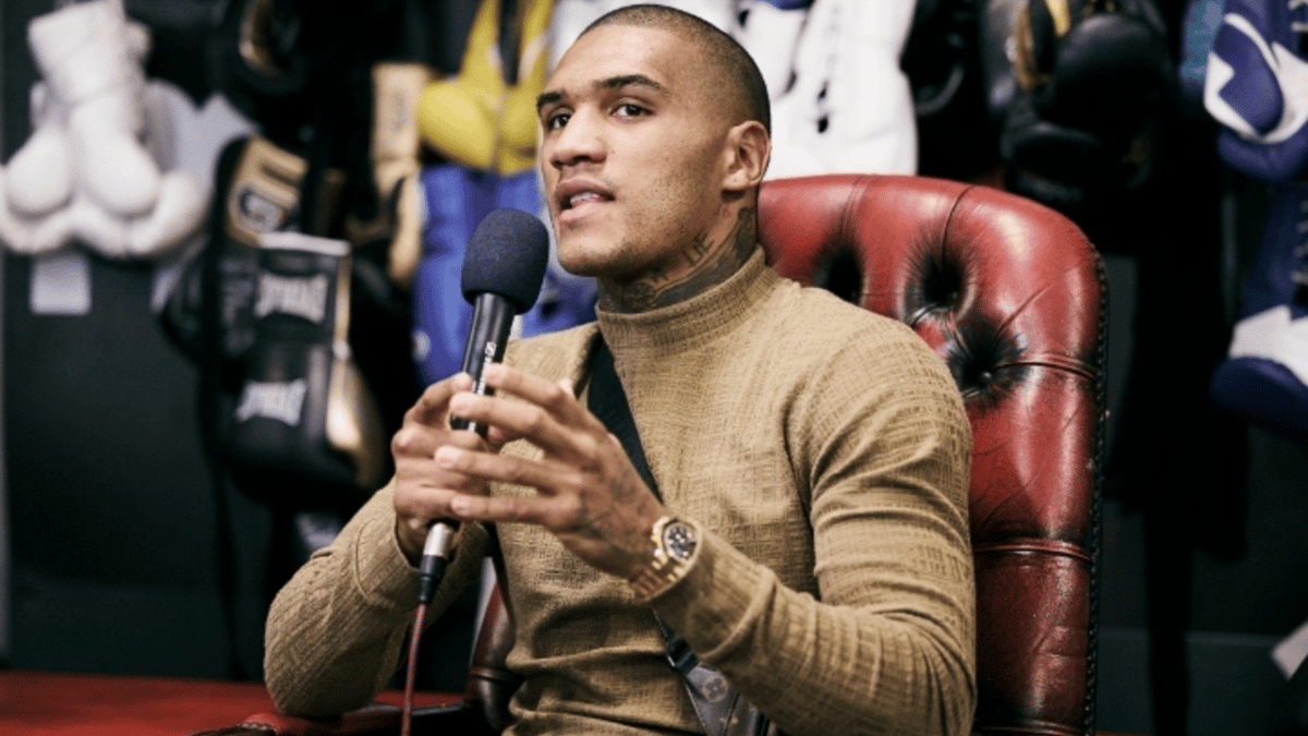 Conor Benn promete ser campe&atilde;o mundial em 2023