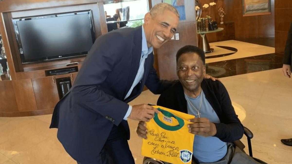 Barack Obama homenageia Pel&eacute;
