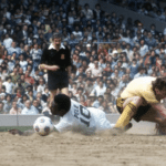 Lendas da Sele&ccedil;&atilde;o Americana homenageiam o Rei Pel&eacute;