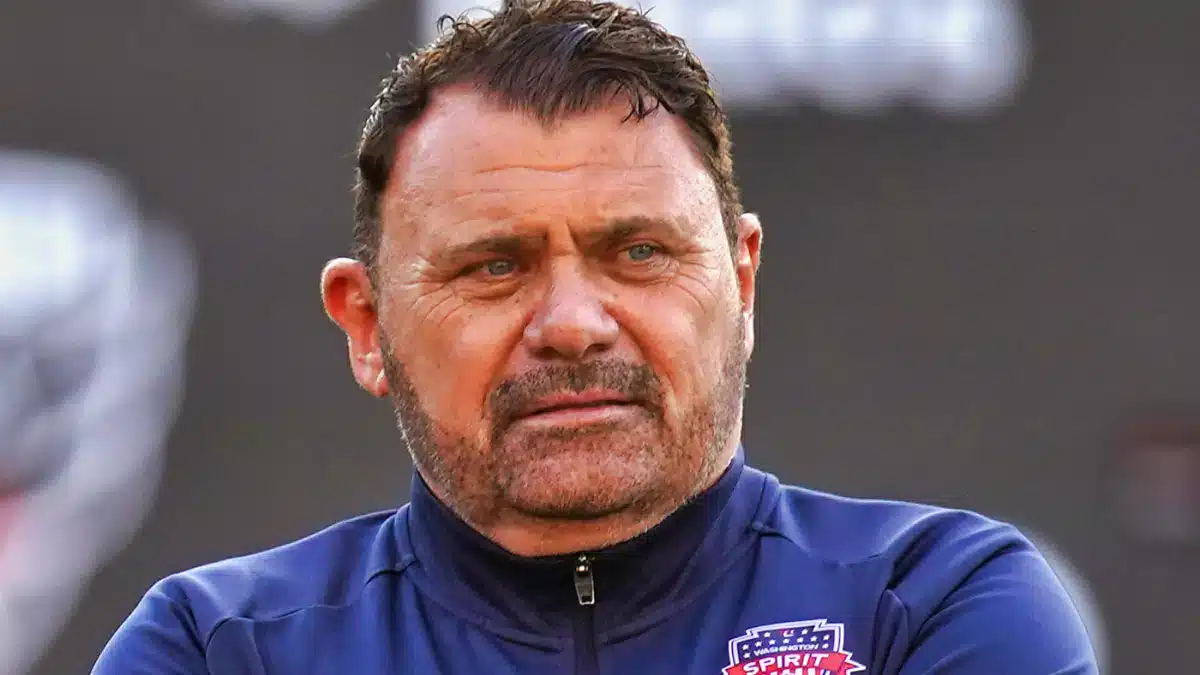 Burke, ex-treinador do Washington Spirit