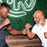 Mike Tyson aposta em vit&oacute;ria de Francis Ngannou contra campe&atilde;o do boxe
