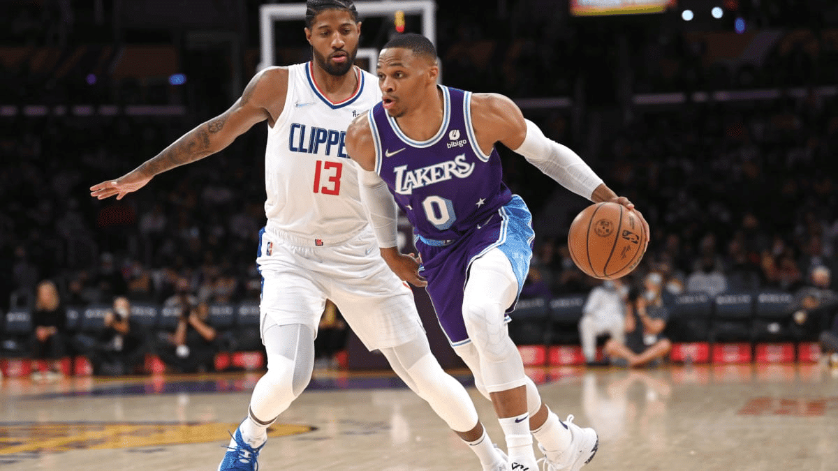 Russell Westbrook assina com Los Angeles Clippers