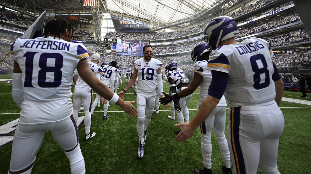 NFL: &Iacute;dolo dos Vikings &eacute; dispensado e fica livre no mercado