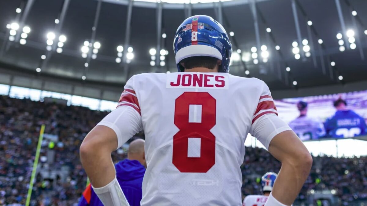 NFL: Giants renovam com Jones e decidem sobre futuro de Saquon Barkley