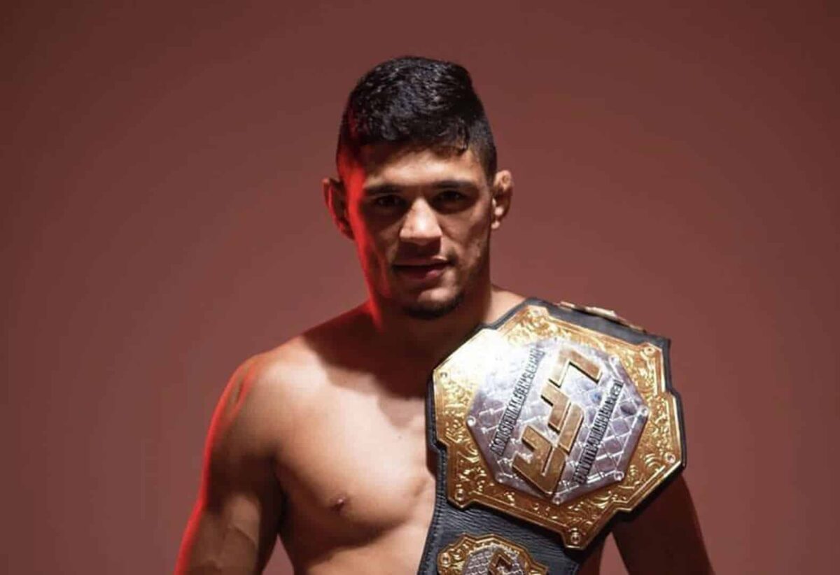 UFC assina com promessa brasileira; estreia ser&aacute; no UFC 286