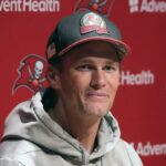 NFL: Tom Brady descarta retorno e revela planos futuros fora dos gramados