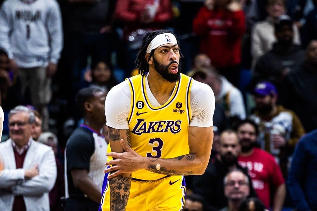 NBA: Com LeBron em quadra, Anthony Davis supera m&aacute; fase e Lakers vencem