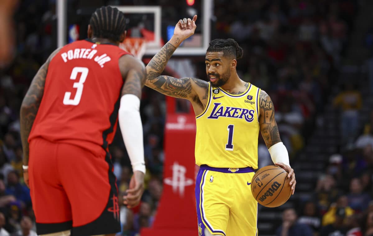 NBA: Lakers trope&ccedil;am nos Rockets e colocam Playoffs em risco