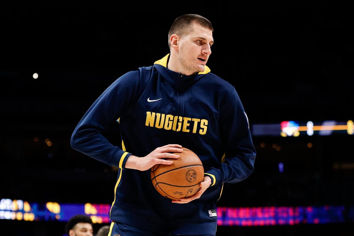 NBA: Jokic surpreende ao falar sobre Embiid, principal rival pelo MVP