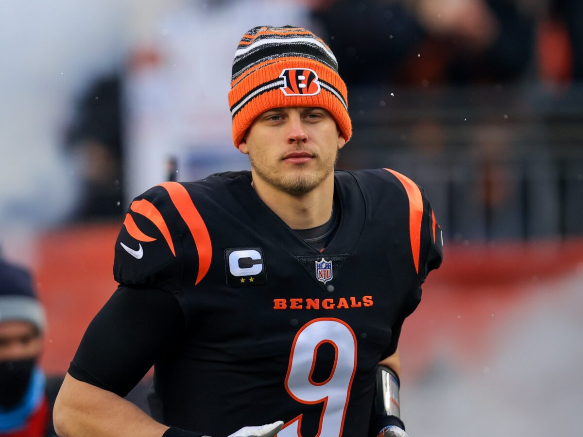 NFL: Joe Burrow renova com os Bengals com o maior contrato da hist&oacute;ria