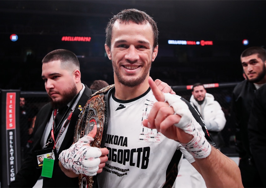 Bellator 292: Nurmagomedov mant&eacute;m cintur&atilde;o e aposenta ex-campe&atilde;o do UFC