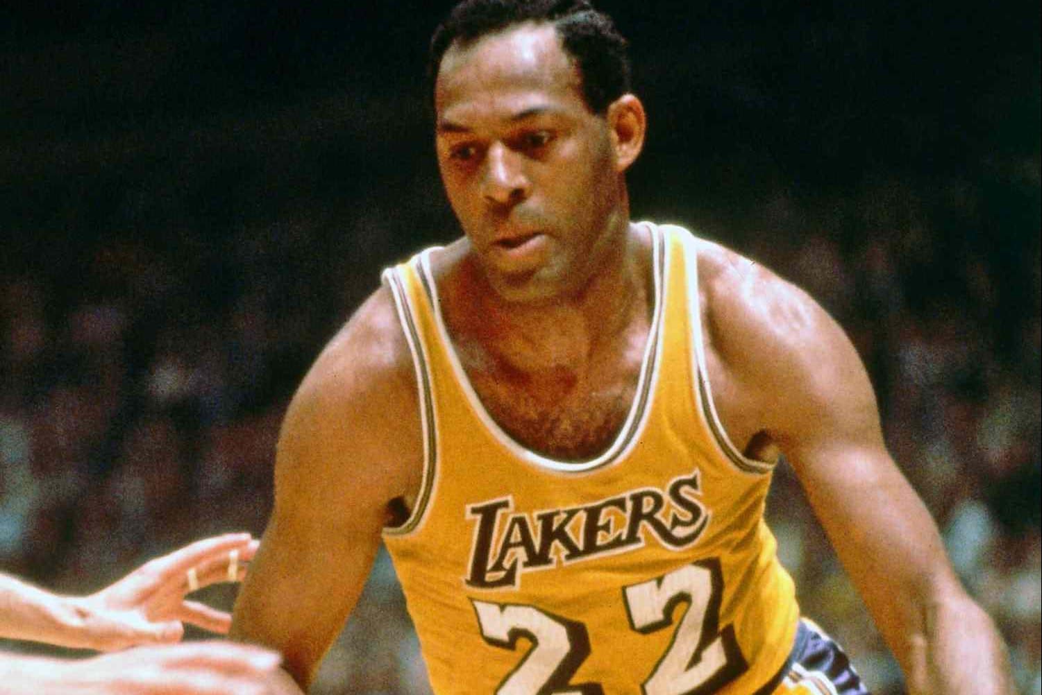 Elgin Baylor jogando pelo Los Angeles Lakers. Foto: Instagram