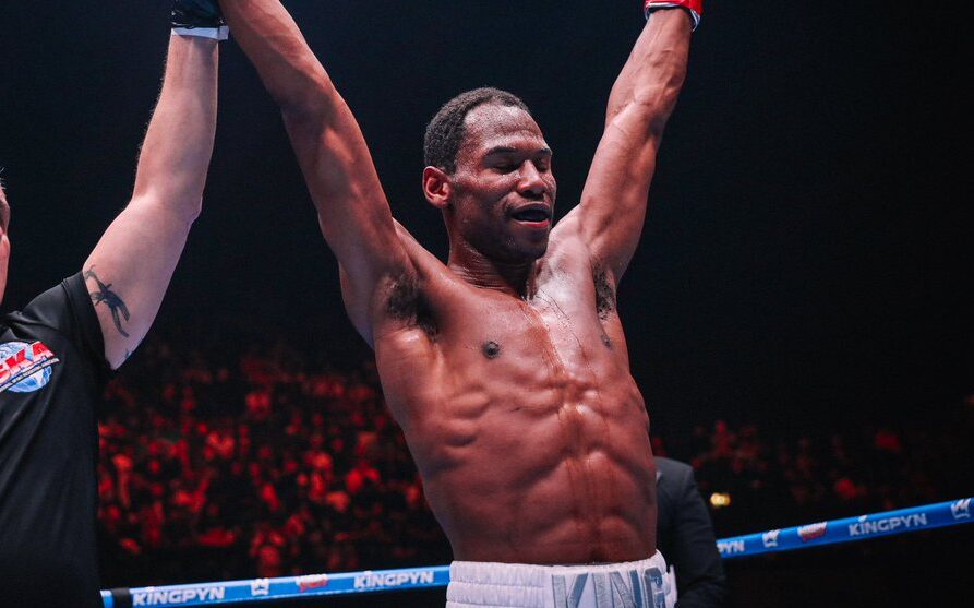 Pr&oacute;ximo rival de Whindersson no boxe &eacute; influenciador e j&aacute; se envolveu em pol&ecirc;mica