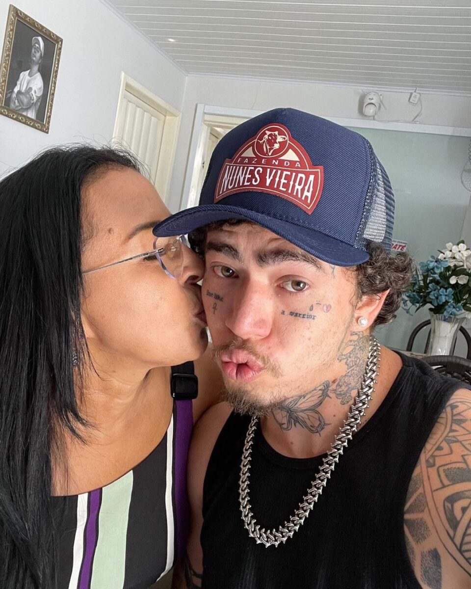 Whindersson Nunes: m&atilde;e escondeu drama familiar por vit&oacute;ria do filho no boxe