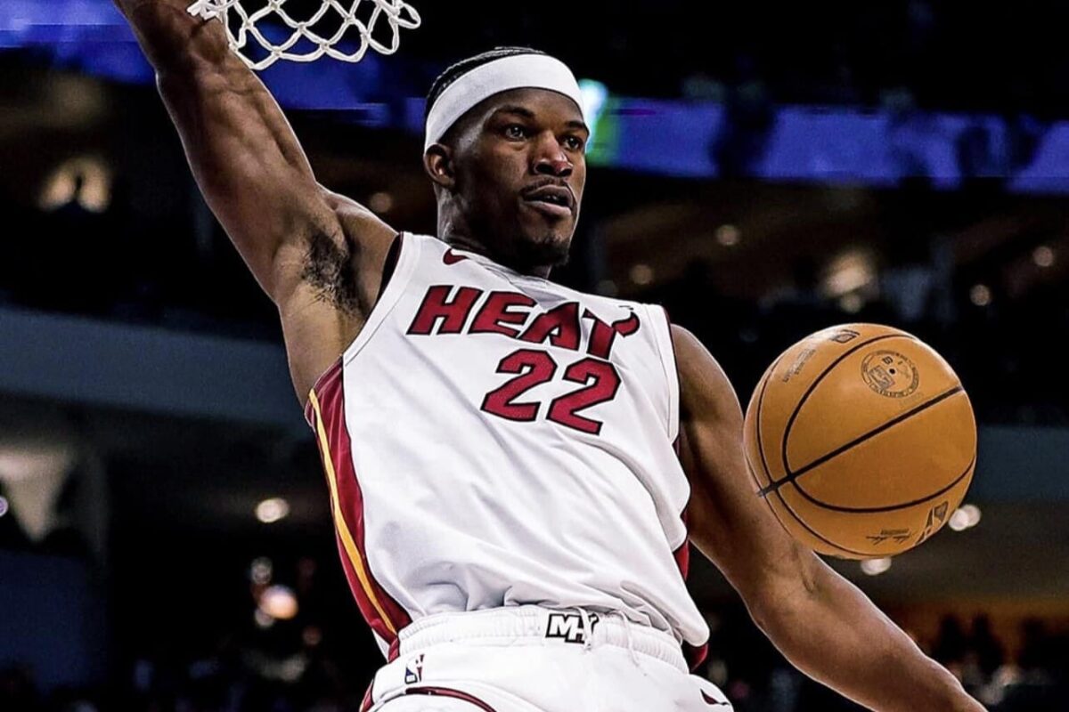 NBA Playoffs: Heat vence Bucks, mas perde Jimmy Butler por queda feia