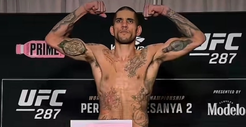 UFC 287: Alex Poatan rouba a cena em pesagem contra Israel Adesanya