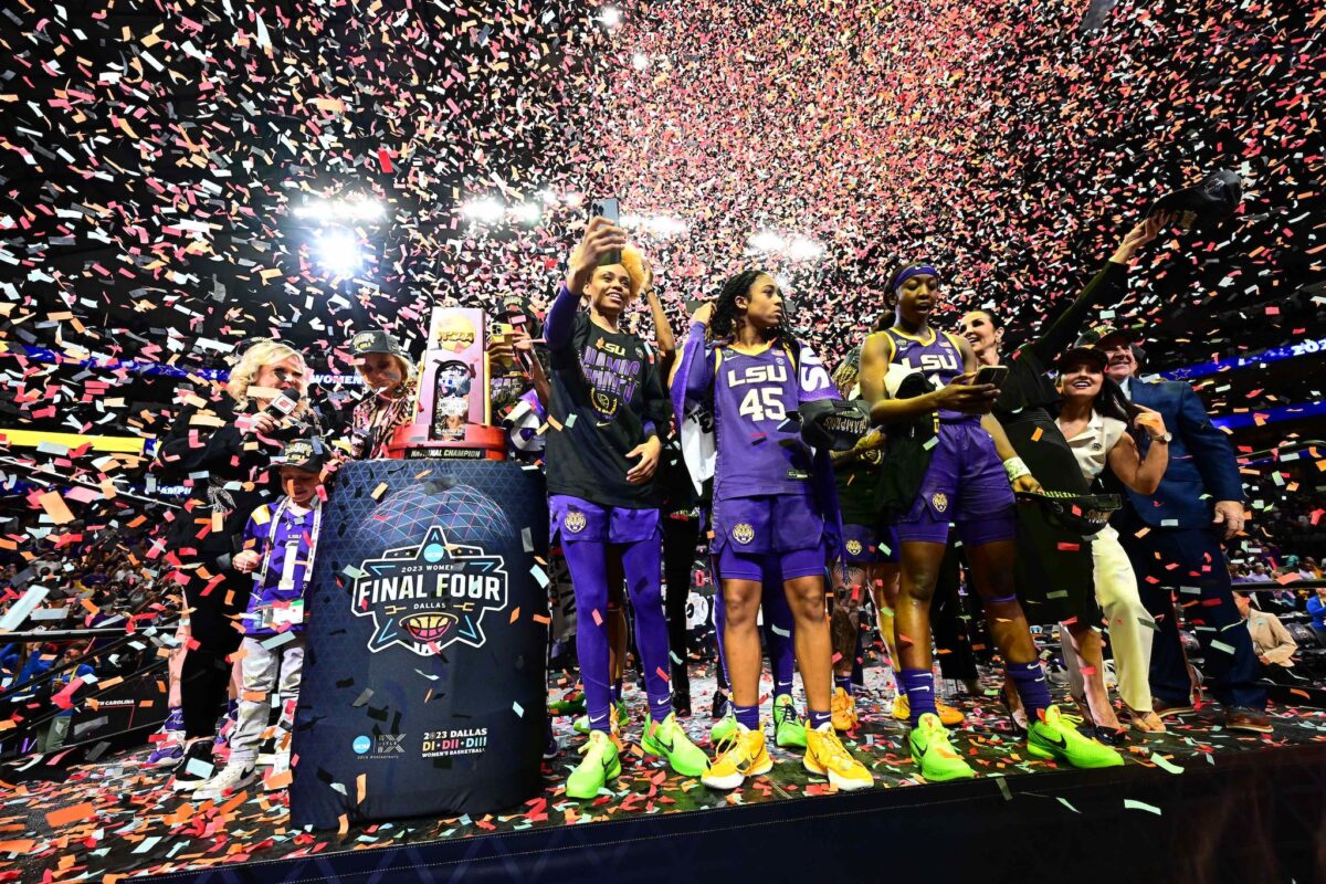 NCAA: LSU vence Iowa, da estrela Caitlin Clark, e leva t&iacute;tulo hist&oacute;rico